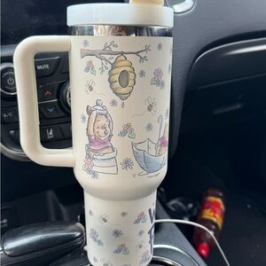 Winnie the Pooh Illustrated Travel Tumbler - Cream & Yellow